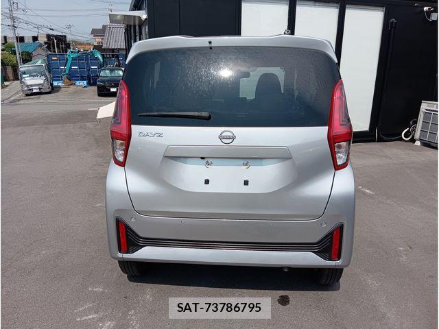Nissan DAYZ 2025-08 8207219-5