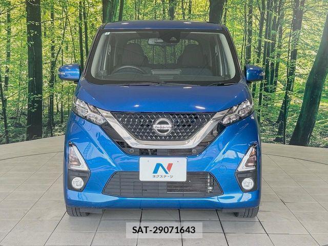 Nissan DAYZ 2019-03 8207221-13