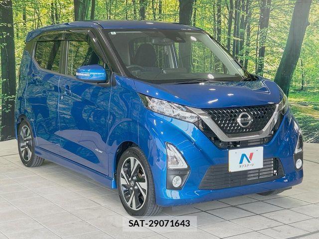 Nissan DAYZ 2019-03 8207221-15