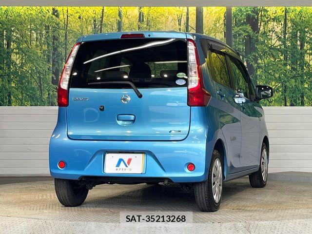 Nissan DAYZ 2014-03 8207238-16
