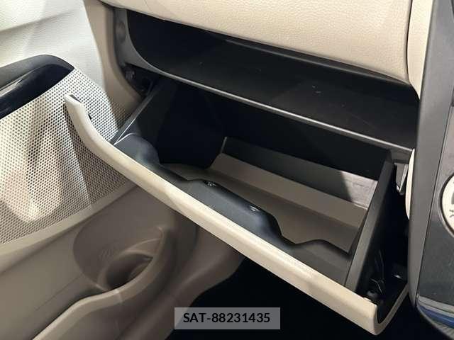 Nissan DAYZ 2015-06 8207229-18