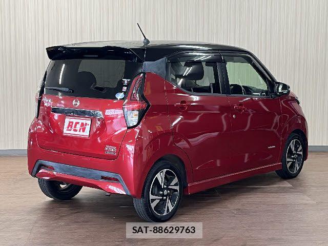 Nissan DAYZ 2019-07 8207215-2
