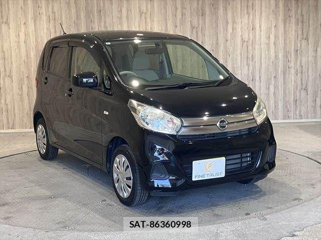 Nissan DAYZ 2018-03 8207223-12