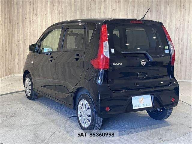 Nissan DAYZ 2018-03 8207223-16