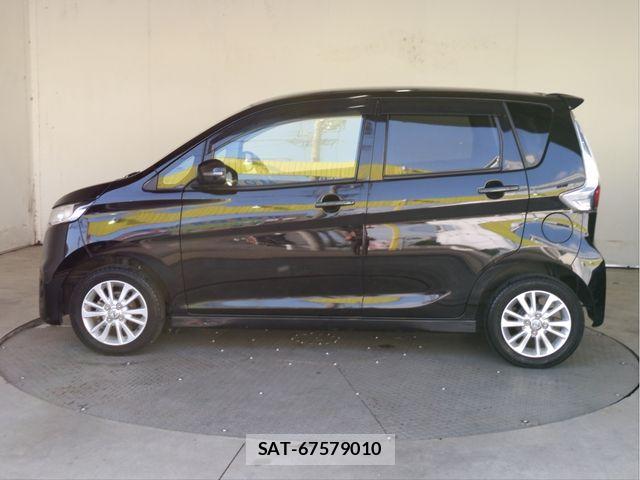 Nissan DAYZ 2013-06 8207236-20