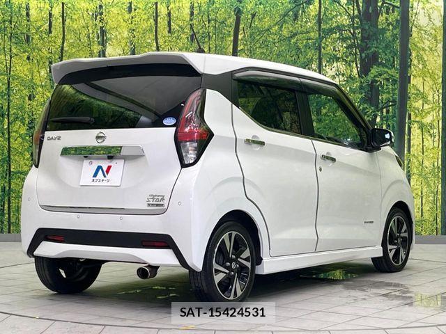 Nissan DAYZ 2021-01 8207214-16