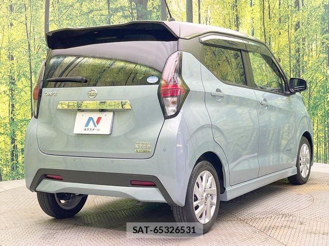 Nissan DAYZ 2021-10 8229511-16