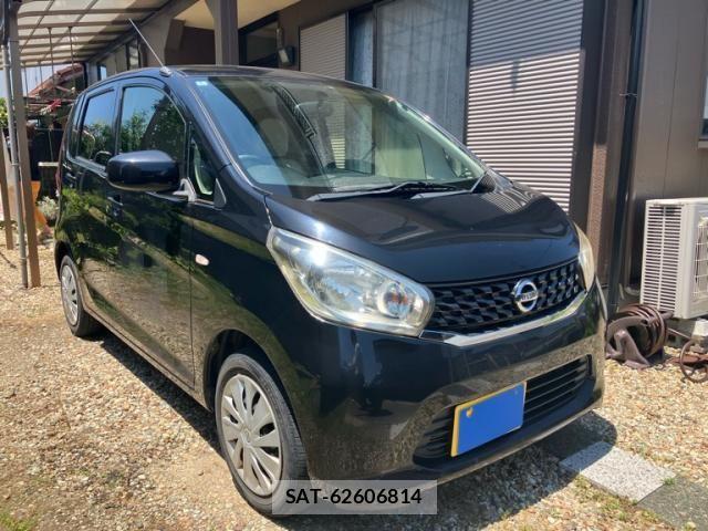 Nissan DAYZ 2014-01 8229521-1