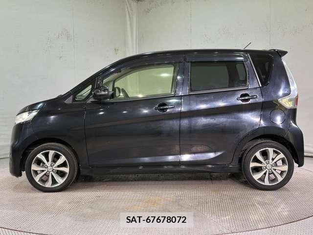 Nissan DAYZ 2014-05 8245020-7
