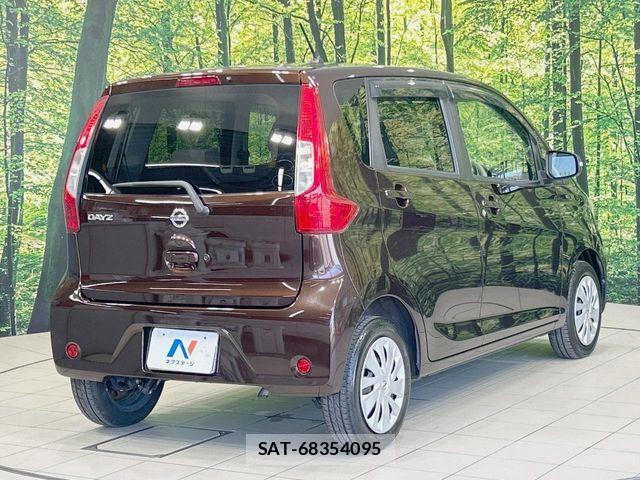 Nissan DAYZ 2018-02 8245018-16