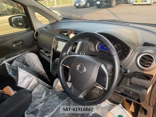 Nissan DAYZ 2014-04 8314148-12