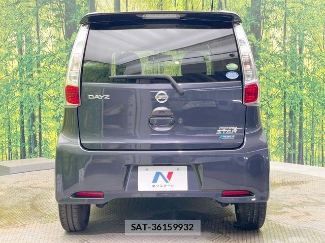 Nissan DAYZ 2013-07 8314141-14