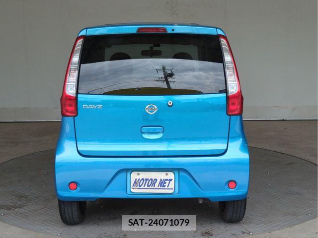 Nissan DAYZ 2014-01 8314151-17
