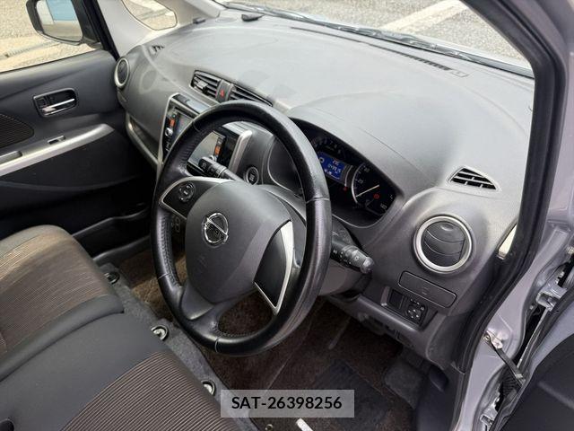 Nissan DAYZ 2013-09 8314143-12