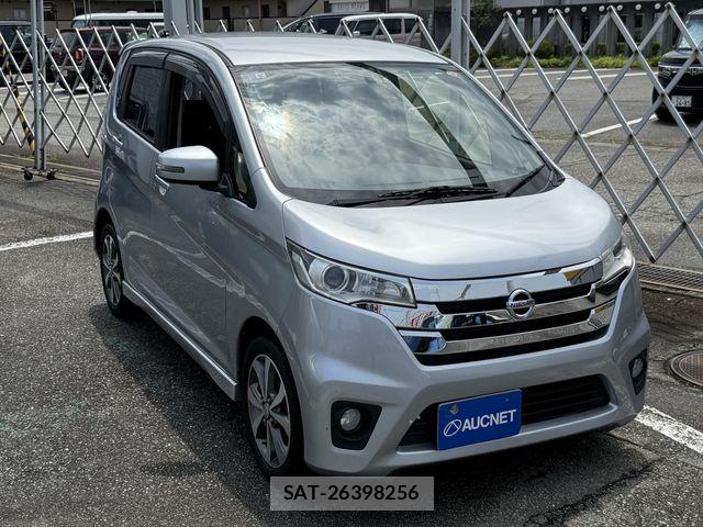 Nissan DAYZ 2013-09 8314143-2