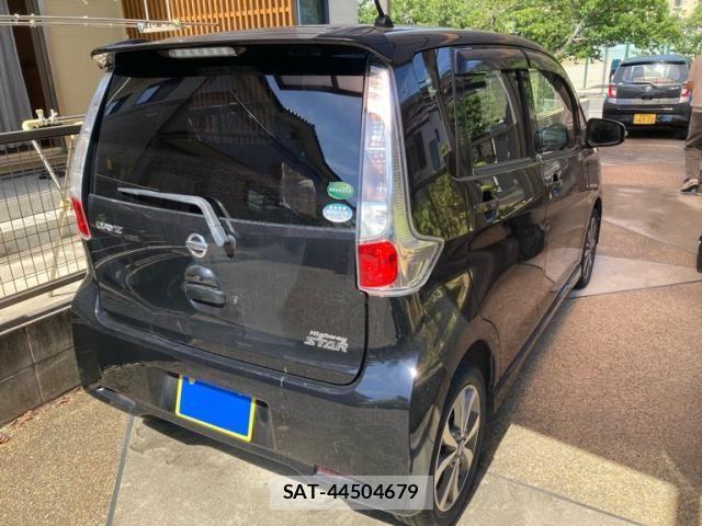 Nissan DAYZ 2013-08 8314154-4