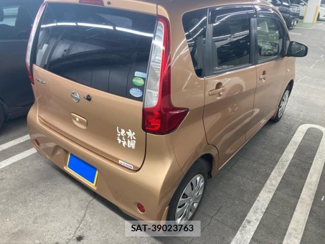 Nissan DAYZ 2015-09 8314156-2