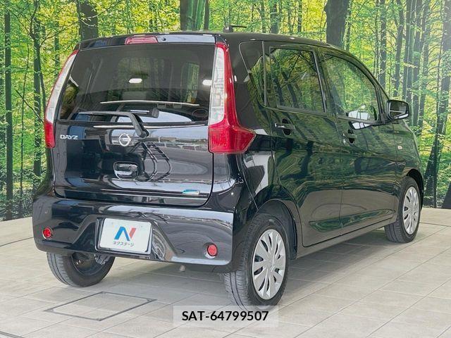 Nissan DAYZ 2015-05 8314146-15