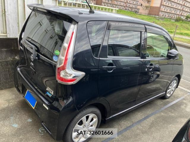Nissan DAYZ 2016-08 8335548-7
