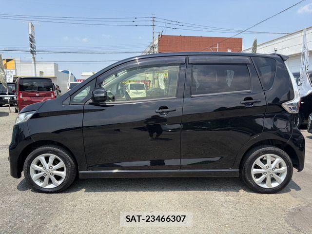 Nissan DAYZ 2015-02 8335546-5