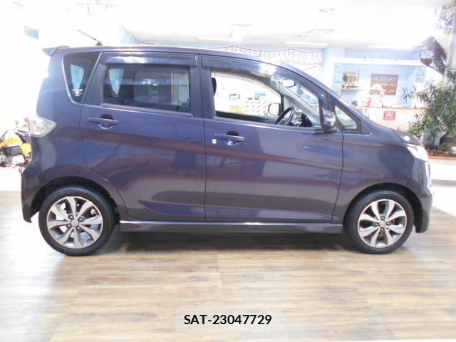 Nissan DAYZ 2013-09 8335543-3