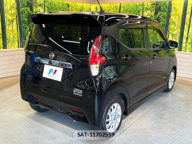 Nissan DAYZ 2022-03 8335531-16