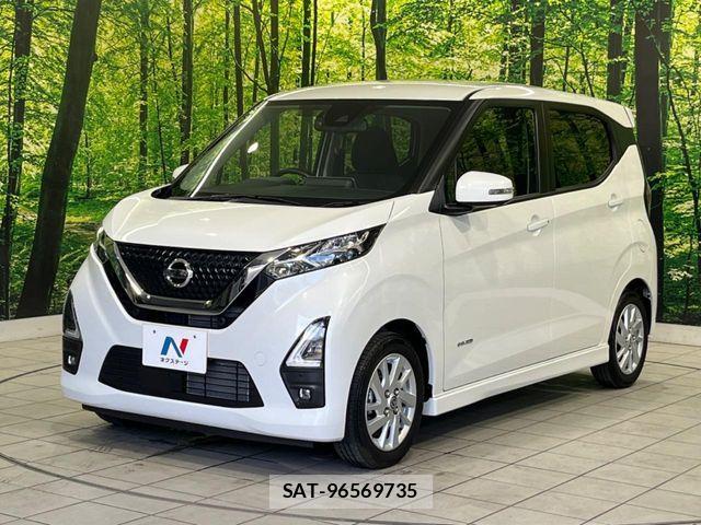 Nissan DAYZ 2023-06 8354294-15