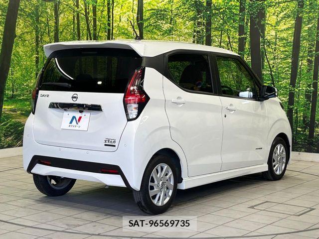 Nissan DAYZ 2023-06 8354294-16