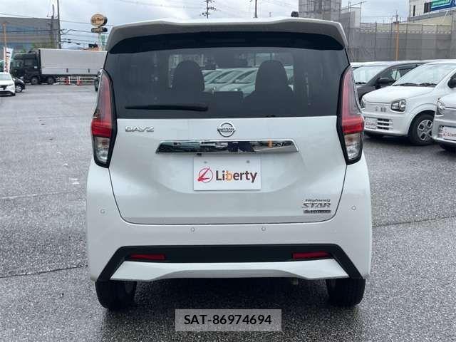 Nissan DAYZ 2022-03 8365438-10