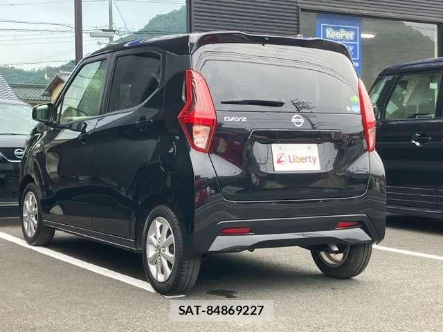 Nissan DAYZ 2020-07 8365451-11