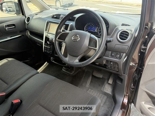 Nissan DAYZ 2016-03 8365513-9