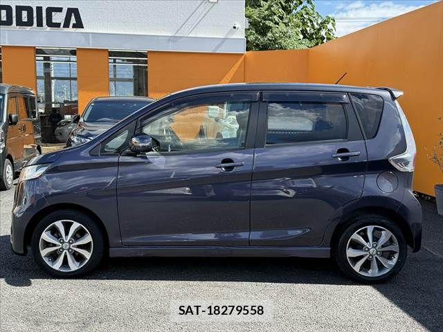Nissan DAYZ 2013-10 8365528-10