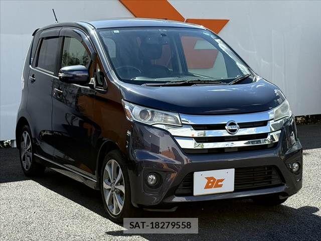 Nissan DAYZ 2013-10 8365528-7