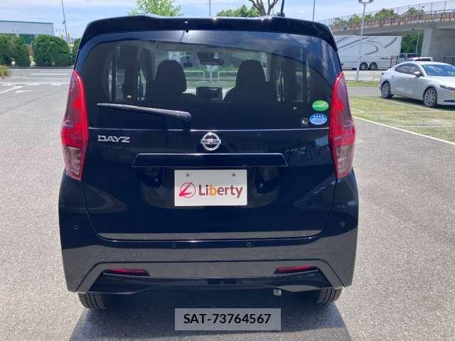 Nissan DAYZ 2020-02 8365498-8