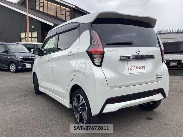 Nissan DAYZ 2019-08 8365459-11