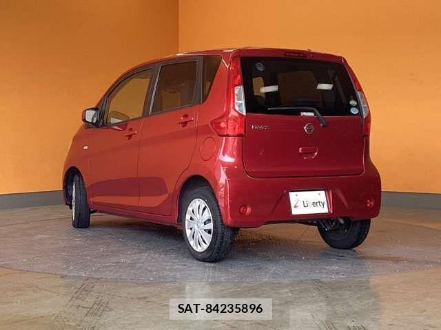 Nissan DAYZ 2017-06 8365524-6