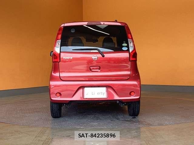 Nissan DAYZ 2017-06 8365524-7
