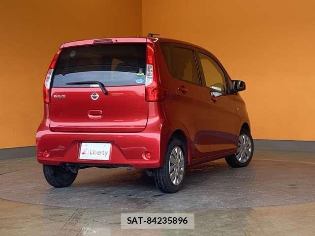 Nissan DAYZ 2017-06 8365524-8