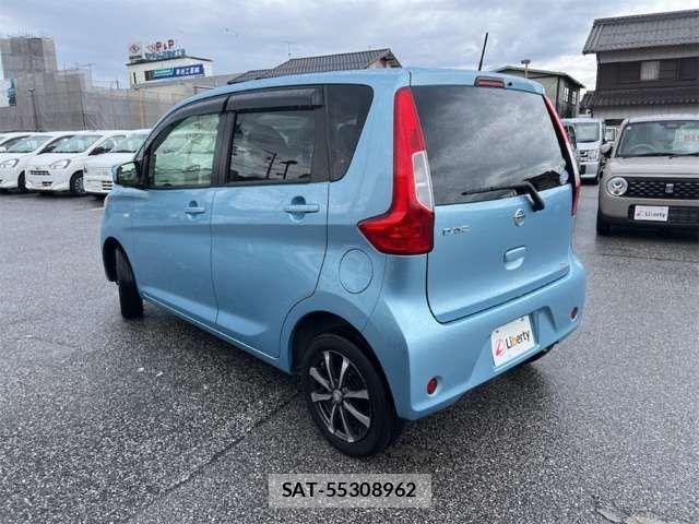 Nissan DAYZ 2018-01 8365518-9