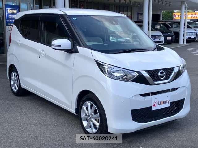 Nissan DAYZ 2021-09 8365481-14