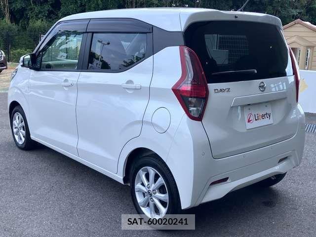 Nissan DAYZ 2021-09 8365481-18