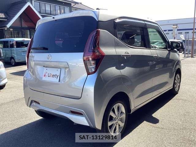 Nissan DAYZ 2022-01 8365463-4