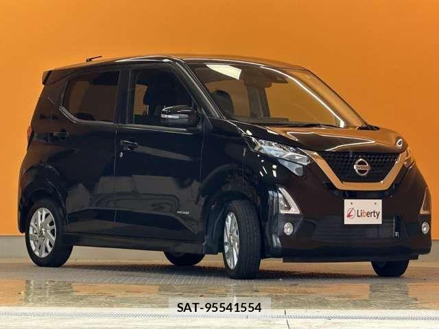 Nissan DAYZ 2019-06 8365472-12