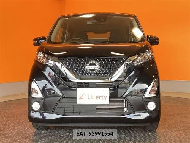 Nissan DAYZ 2019-05 8365443-5