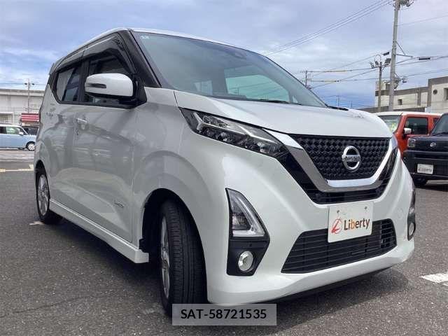 Nissan DAYZ 2020-07 8365433-16