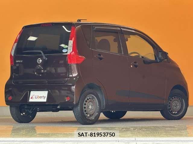 Nissan DAYZ 2018-01 8365523-10