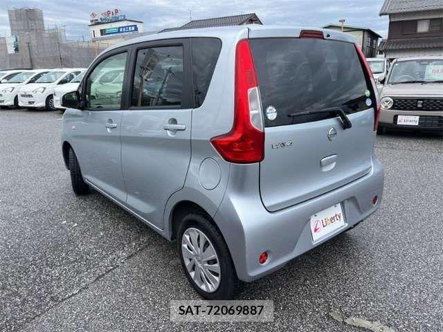 Nissan DAYZ 2017-01 8365517-9