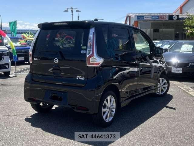 Nissan DAYZ 2018-01 8365505-6