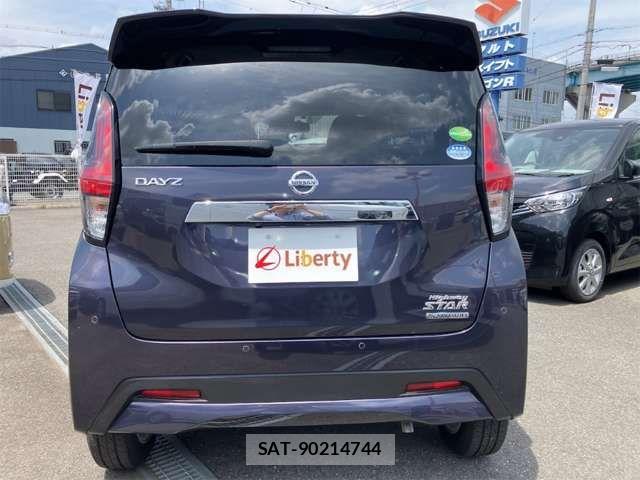 Nissan DAYZ 2019-04 8365496-13