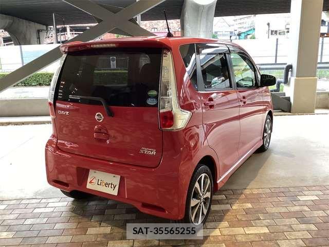 Nissan DAYZ 2015-08 8365521-17